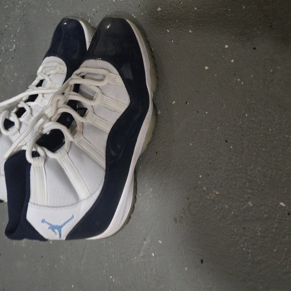 Men's White and Black Athletic Shoes